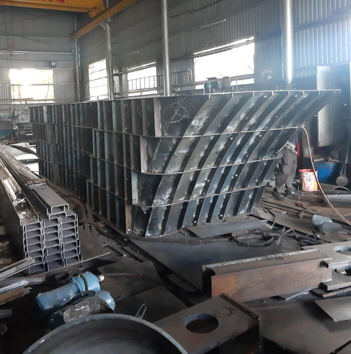 Ván khuôn đổ trụ cầu