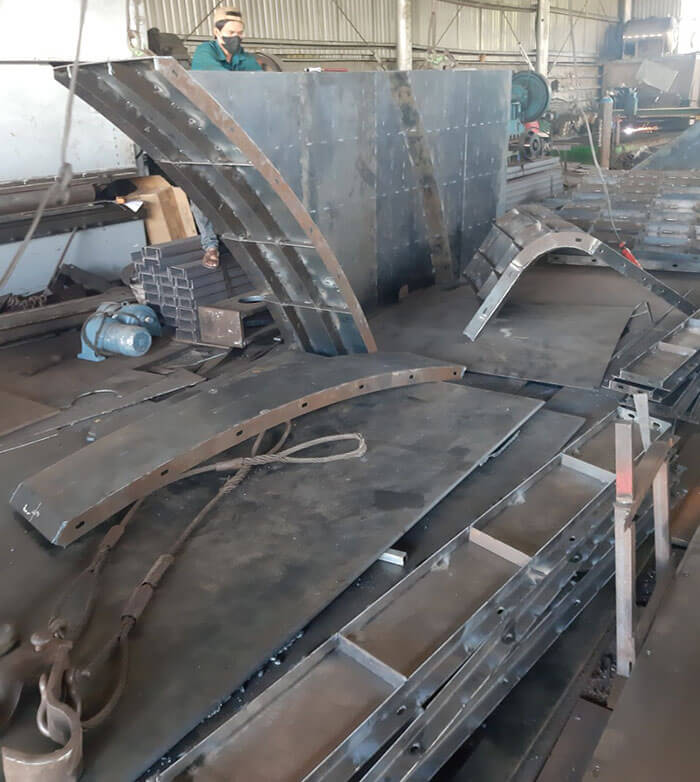 Ván khuôn đổ trụ cầu