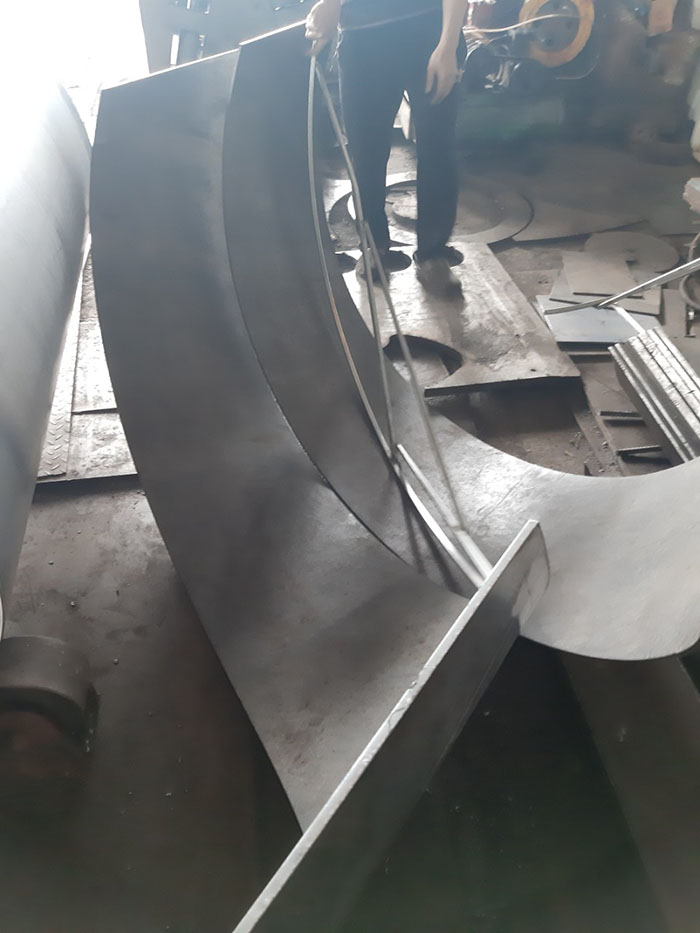 Gia công ván khuôn đổ trụ cầu tại Đà Nẵng