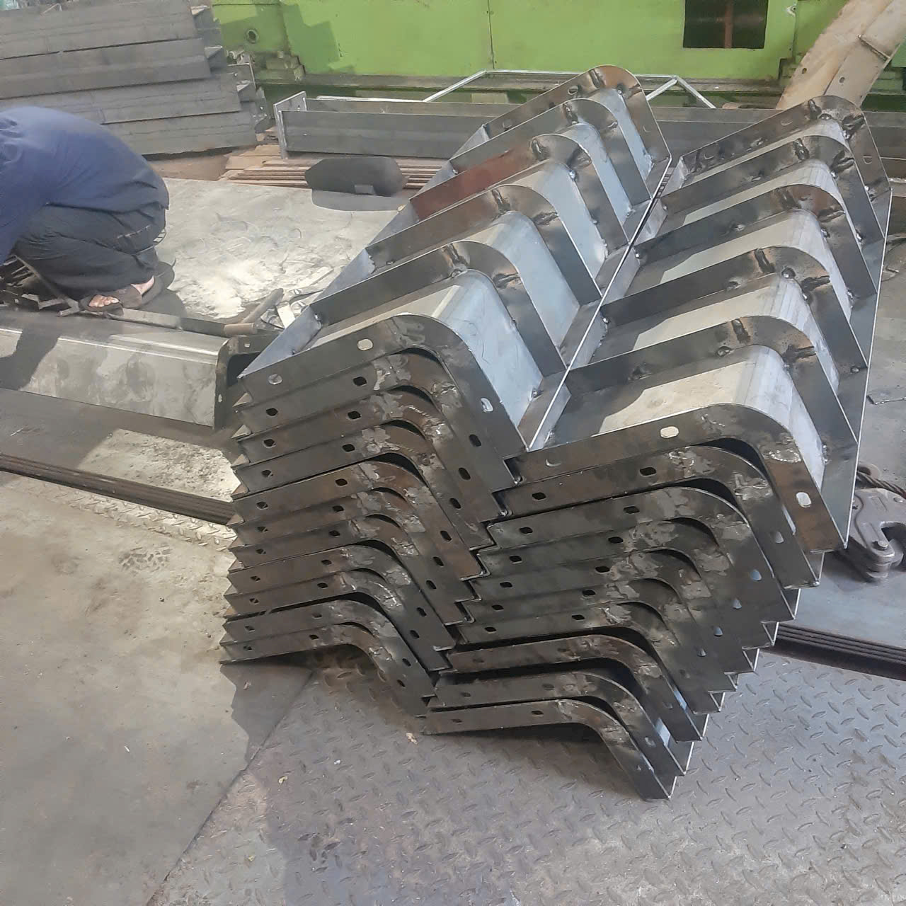 Gia công ván khuôn thép định hình tại Đà Nẵng