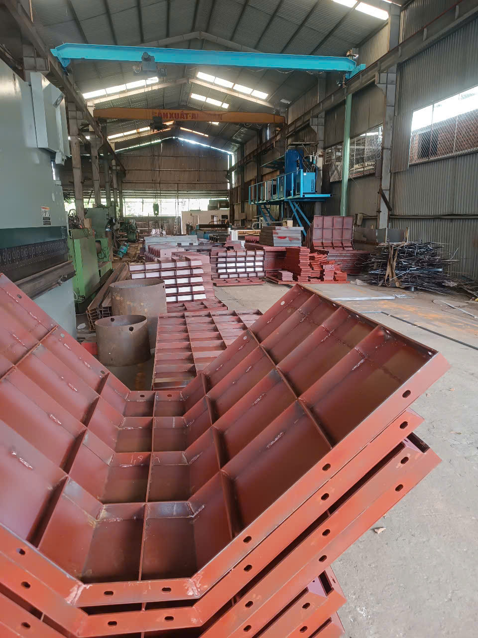 Gia công ván khuôn thép định hình tại Đà Nẵng